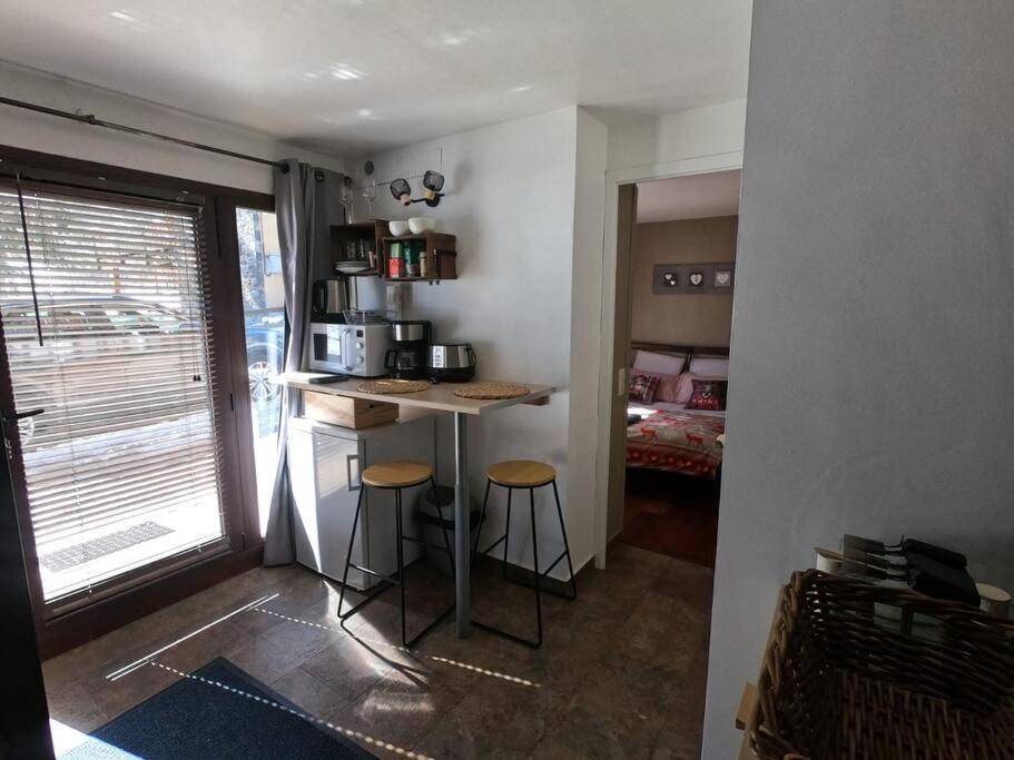 Petit Studio Cosy Saint-Pierre-dels-Forcats Zewnętrze zdjęcie